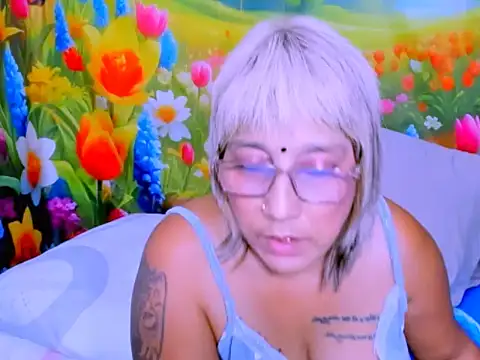 Živý XXX chat indianroxy