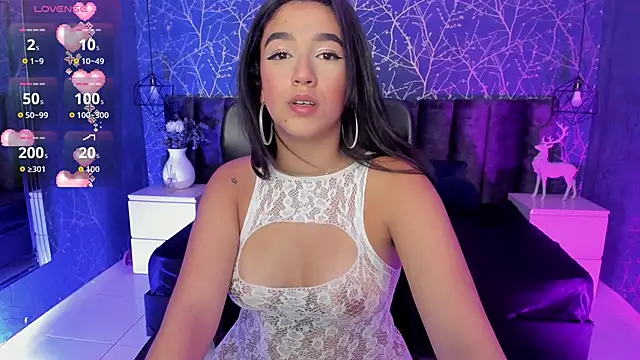 SaraaMills' Live XXX Chat