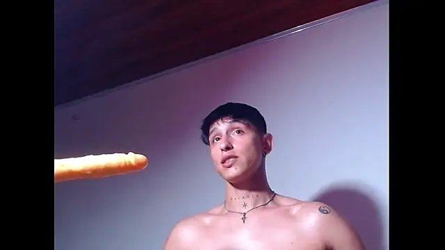 rowanbign Live XXX chat