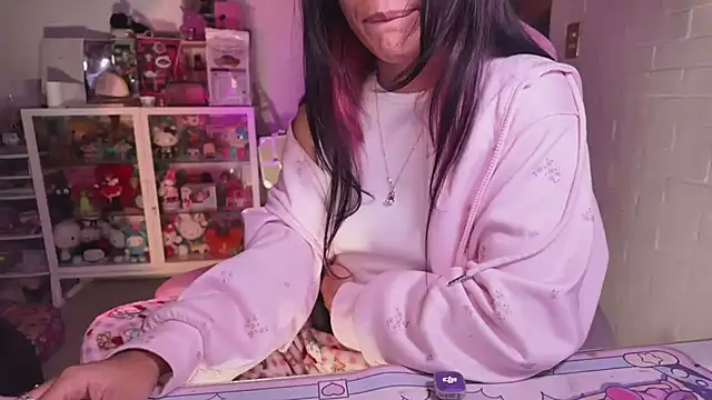kaithra 라이브 XXX 채팅