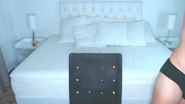 mr_hunterx Webcam Show