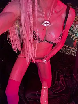 1NikiVegas' Live XXX Chat