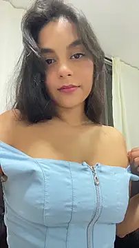 Chat XXX en directo de Selene_Wings22