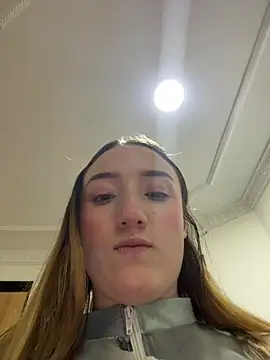 Valery_SalmonsのライブXXXチャット