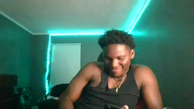 Festivitiesking1's Live XXX Chat