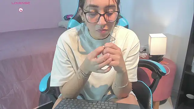 צ'אט XXX בשידור חי של _maria_foxx_