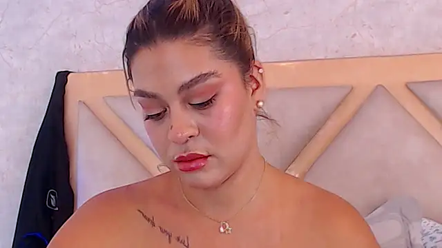 دردشة JoannaStanford الجنسية المباشرة
