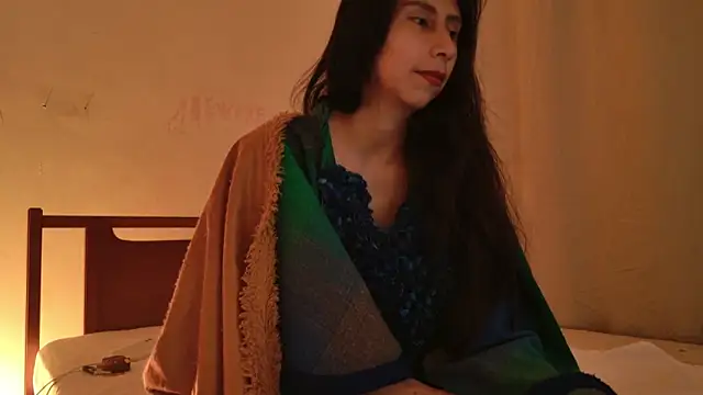 MoonLipsON- লাইভ XXX চ্যাট