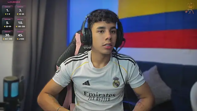 Živý XXX chat andy_cute22