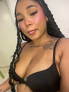 TianaaJackson 现场XXX聊天