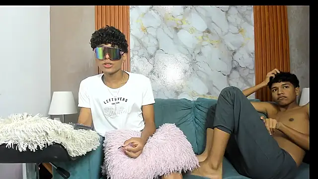 BOUL_GUYSn Live XXX chat