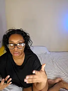 Chat +18 de CaliBabiethe1 ao vivo