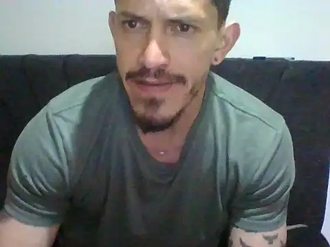 Živý XXX chat Alde_barahh