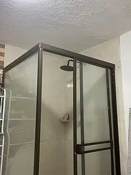 JuanBlade Adlı Modelin Canlı XXX Sohbeti