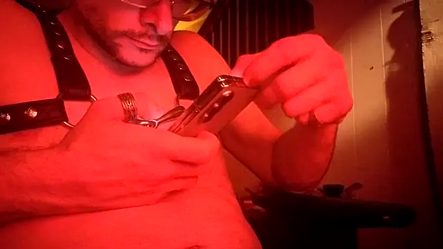 MasterDaddyCool Chat XXX in diretta
