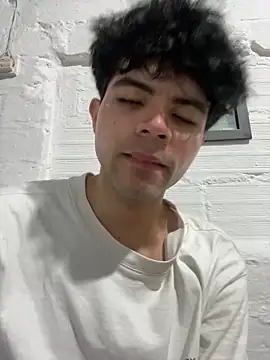 Chat XXX en directo de Axel-Mejia