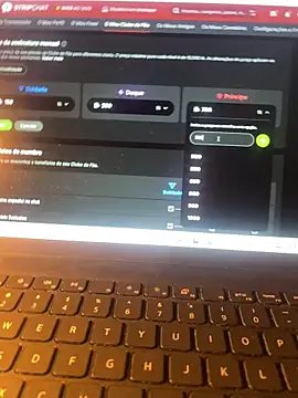 Chat +18 de AliceStone19 ao vivo