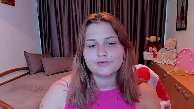 XXX chat uživo modela NoraLiin