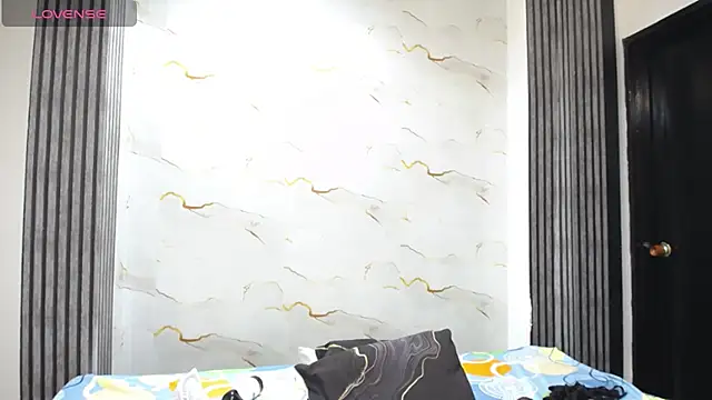 Liaa_cams: απευθείας συνομιλία ΧΧΧ