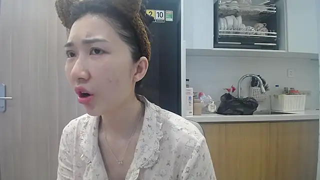 Asiagirll 现场XXX聊天