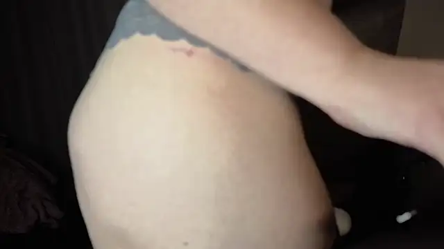 MommyLoveWetOrgasm's Live XXX Chat