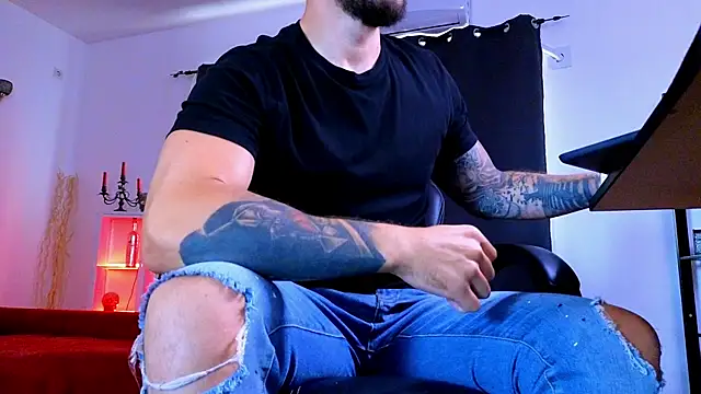 Chat XXX ao vivo de MightyAaron66