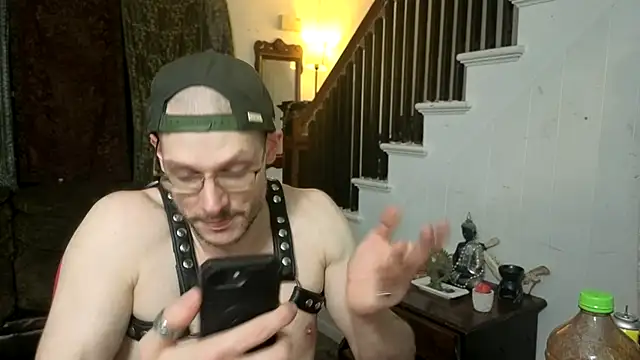 Živý XXX chat MasterDaddyCool