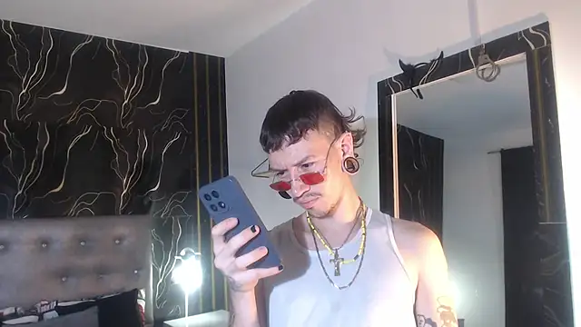 Ryan_Owenss' Live XXX Chat