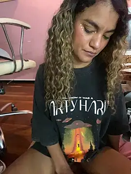 AngelPinkk_'s Live XXX Chat