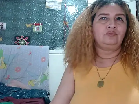 Chatroom XXX en direct de Perla1981--