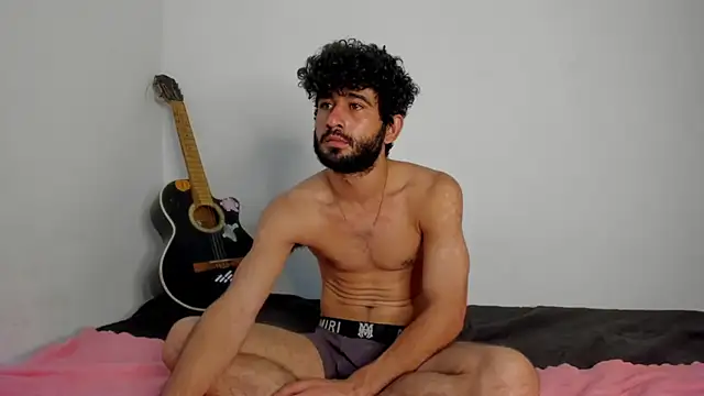 Chat XXX en directo de Aron_go