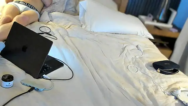 Chat XXX en directo de bubblebuttblondeboy