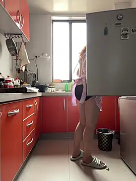 mimi_181 即時 XXX 聊天