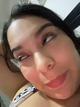 sweet_ruby_ XXX чат на живо