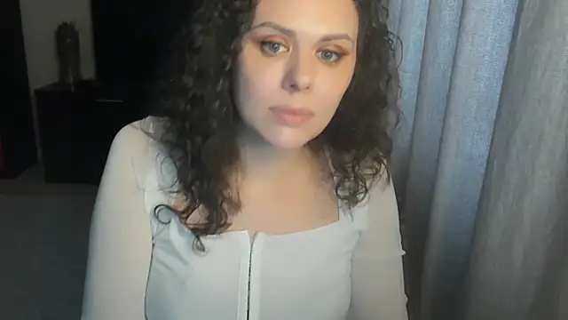 MollyCheiz Chat XXX in diretta