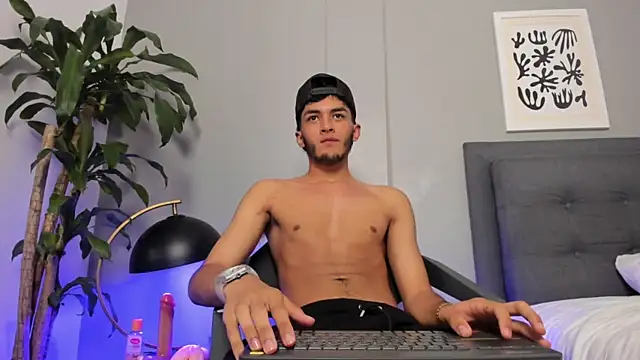 Tylerffoxx 라이브 XXX 채팅