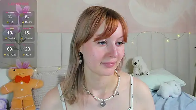 XXX chat uživo modela AdeleSilvy