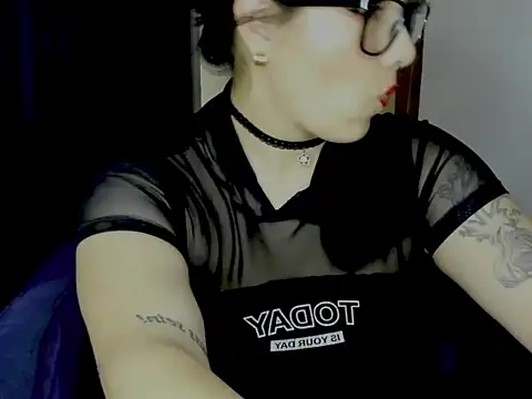 Babe-sofi Adlı Modelin Canlı XXX Sohbeti