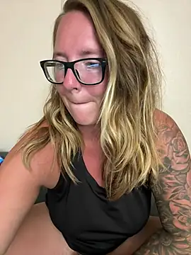_ElizabethLove_'s Live XXX Chat