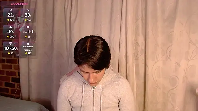 Chat +18 de ailyngg ao vivo