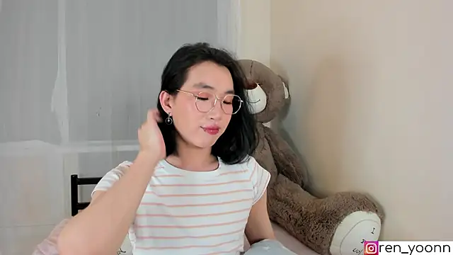 Ren_yoon XXX чат на живо