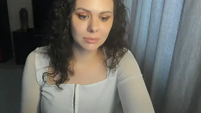 Chat +18 de MollyCheiz ao vivo