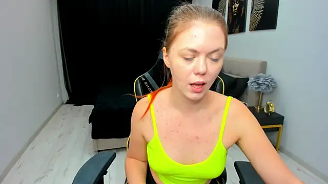 Strawberrye Live XXX-Chat
