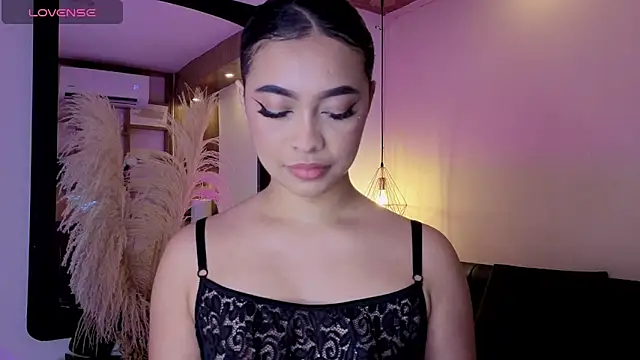 Czat XXX na żywo – Chloe_monroee