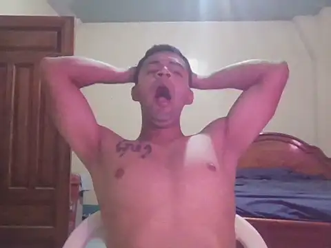 Онлайн чат XXX User_02_