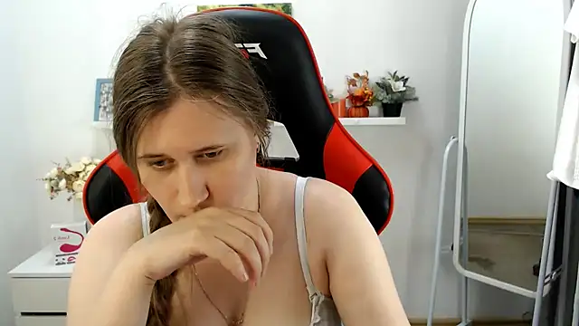 Chat +18 de Lucky_Lana ao vivo