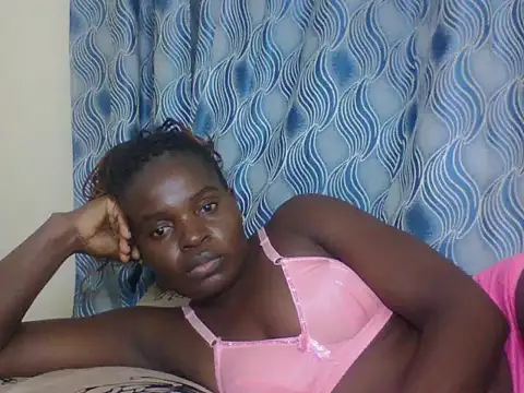 Chatroom XXX en direct de PrettyEve