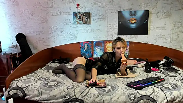 KagamiTayga – Live XXX-chat