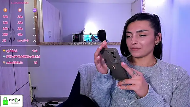 EricaVanderhill Adlı Modelin Canlı XXX Sohbeti