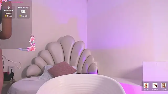 IzzyHiltton_のライブXXXチャット